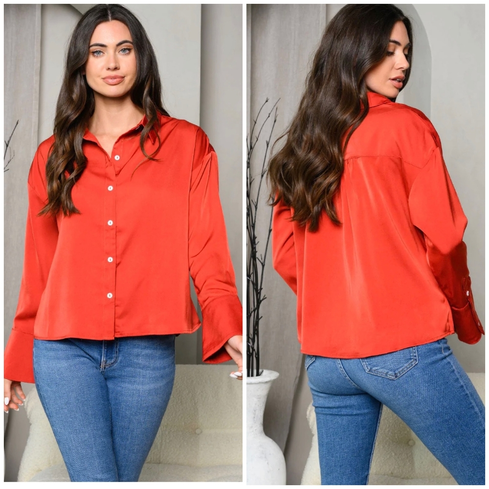 PEACH LOVE CALIFORNIA Sophisticated Chic Red Long Sleeves Top - Picture 2 of 5